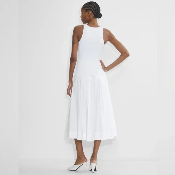 Aritzia Original Contour '90s Tank Body-hugging Scoopneck Blouse Top NWT White - Picture 4 of 9